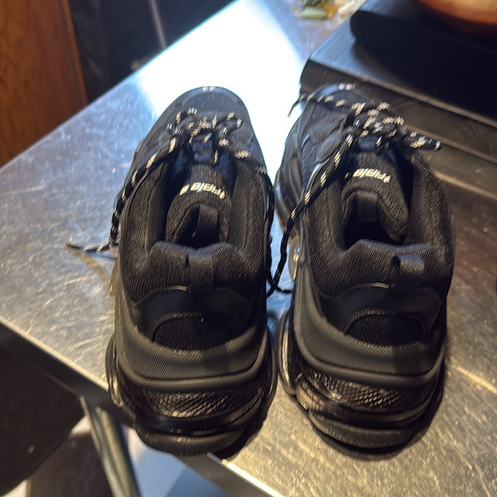 Balenciaga Triple S Triple Black Sneakers Men’s Size 11 - Picture 3 of 4